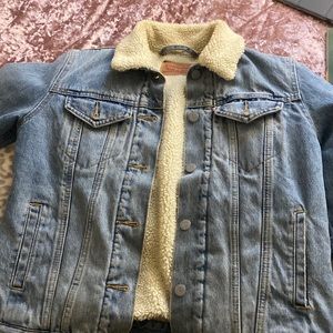 Fur lined Levi denim jacket